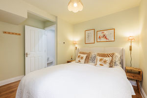 Photo 8- click for photo gallery